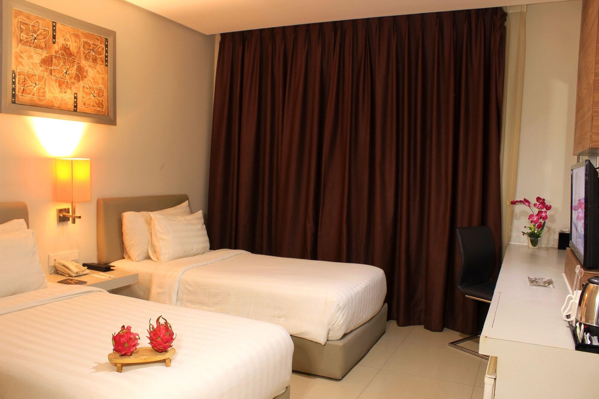 Swiss-Belexpress Jayapura Hotel Exterior foto